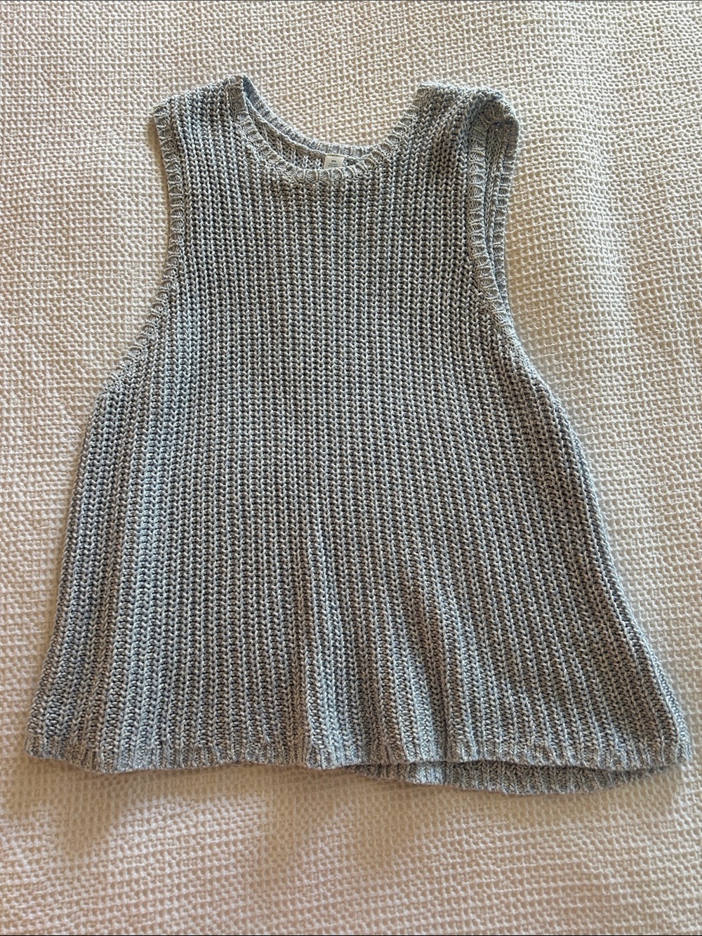 Old Navy Light Gray Knit Tank Top